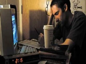 Gece mesaisi kilo aldırıyor