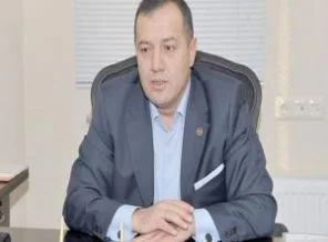 İdris Bal'ın partisinde ilk istifa