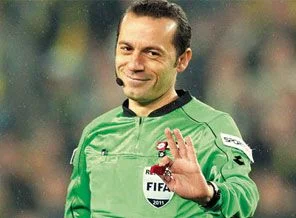 İtalyan basınından Cüneyt Çakır yorumu