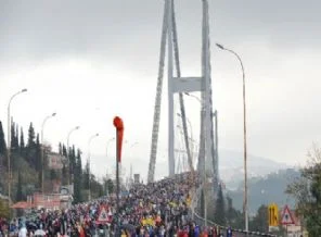Köprü bu defa sallanmadı