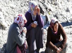 Madenci ailelerinin bir borcu daha siliniyor
