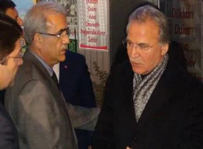 Mehmet Ali Şahin'in eşi vefat etti