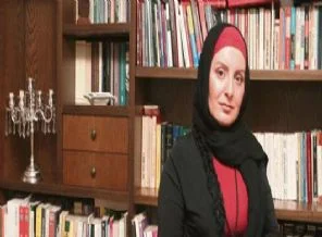 Nihal Bengisu Karaca isyan etti