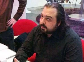 Paris'te Türk yazara ödül