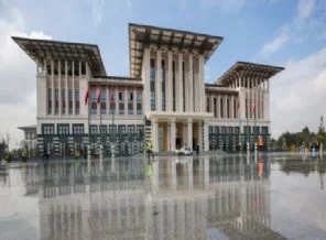 Sarayda ilk resepsiyon onlara verilecek