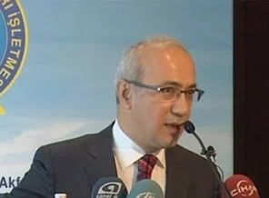 Yasadışı dinlemenin beli kırıldı