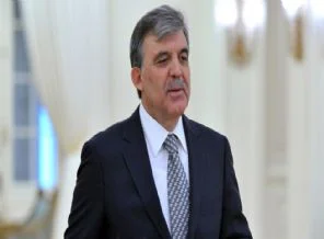 Abdullah Gül'den Zekeriya Öz iddiasına tweet