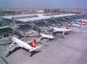 'Atatürk Havalimanı çalışmaya devam edecek'