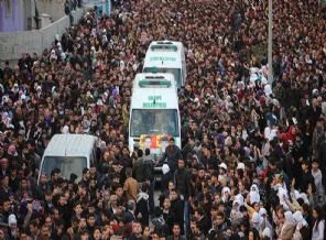 Cizre'de gergin cenaze töreni
