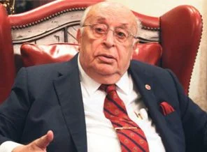 Demirel hastaneye kaldırıldı