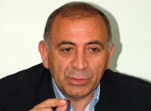 Gürsel Tekin'den Cemaat sorusuna net yanıt