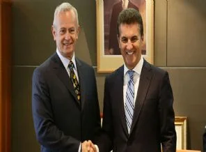 Hayri İnönü ile Mustafa Sarıgül birbirine girdi