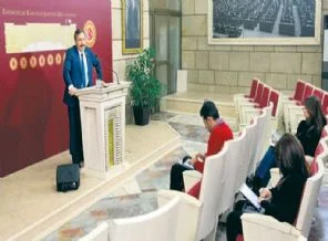İdris Bal'ın basın toplantısına yine kimse gelmedi