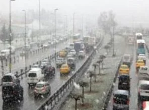 İstanbul için üç günlük kar alarmı verildi
