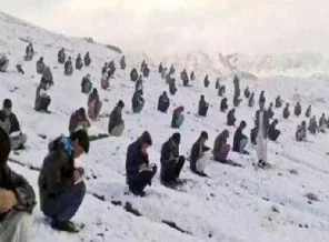 Kabil'deki üniversite sınavı dünya gündeminde