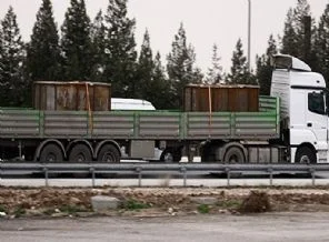 Talimat aynı karanlık elden