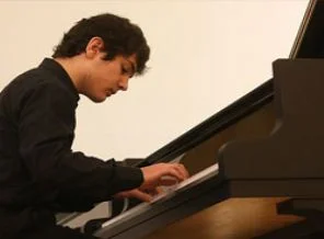 Tambi Asaad Rusya'da sahne aldı