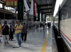 TCDD'den Ankara-İstanbul YHT açıklaması