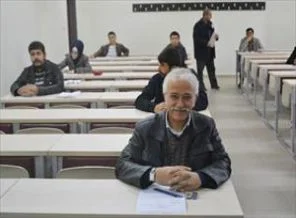 Vekil, AÖ sınavına girdi