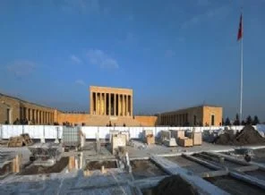 Anıtkabir 61 yıl sonra yenileniyor