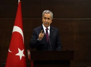 Arınç: 'Açılacak davaya müdahil olabilirim'
