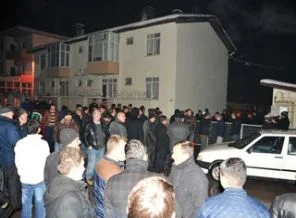 Bursa'da elektrik kesintileri protesto edildi
