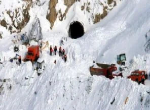 Çığ felaketinde 1 cesede daha ulaşıldı