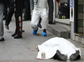 Dink cinayetinde iki polise yakalama kararı çıktı