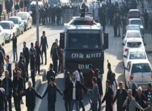 Diyarbakır'da 'Cizre' gerginliği