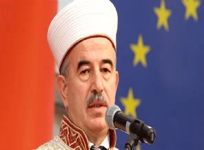 Eski Diyanet İşleri Başkanı: Totaliter rejimler İslam'ı hep kullandı