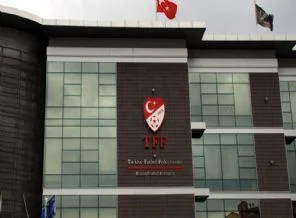 FLAŞ... FLAŞ... Türk Futbolunda yeni yabancı kuralı belli oldu