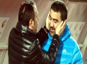 Ümit Özat'a ağır sözler!