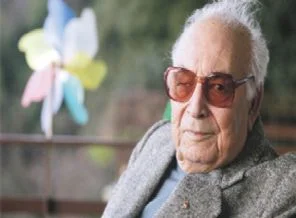 Yaşar Kemal hastaneye kaldırıldı