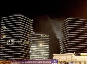 Zorlu Center'da korkutan yangın