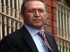 Abdülkadir Selvi: Öcalan'a Kandil darbesi