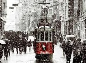 AKOM alarmda!