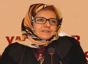 'AVM'lere gidiyoruz çünkü orada mescit var!'