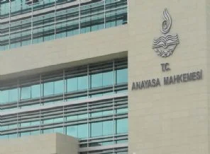 AYM'ye en fazla giden partiyi zora sokacak açıklama