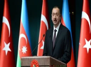 Azerbaycan'ı bekleyen iki tehlike!