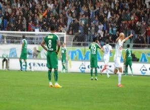 Bursa ile Rize puanları paylaştı