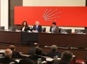 CHP'de yöntem tartışması