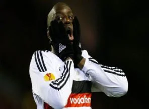 Demba Ba patladı