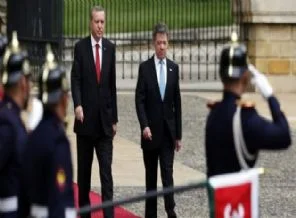 Erdoğan askeri törenle karşılandı