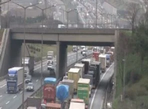 FSM Köprüsü'nde 55 KM kuyruk var!
