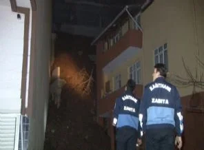İstanbul'da toprak kayması