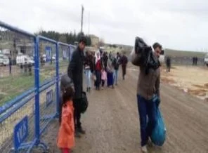 Kobani'ye dönüşler hızlandı