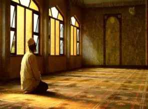 Müslümanların geleceği için farz ibadetlerden taviz verebilir mi?