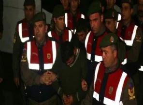 Özgecan'ın katili babasını da bıçaklamış