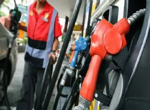 Petrolde rekor indirim!
