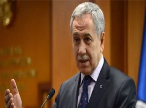 AK Parti'den Arınç'a sert tepkiler